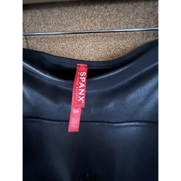 Spanx By Sara Blakely  Faux Leather Pull On Leggings Black Women S/P - Picture 4 of 5